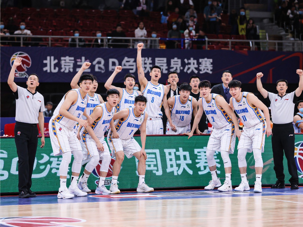 两端的整体 两端的整体